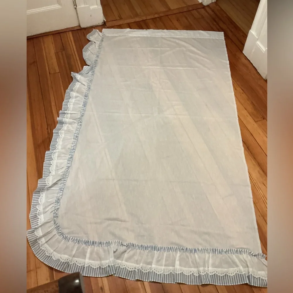 Vintage Shabby Chic Ruffled Curtains